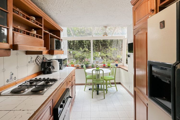 Apartamento de 5 alcobas en venta en Los Rosales, Bogotá, 345 m² · foto 4 de 24