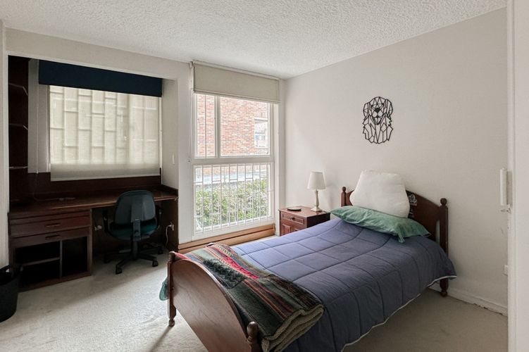 Apartamento de 5 alcobas en venta en Los Rosales, Bogotá, 345 m² · foto 20 de 24
