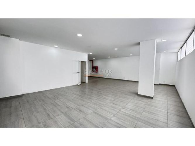 Bodega en arriendo en Zona Industrial, Yumbo, 1871 m² · foto 13 de 19