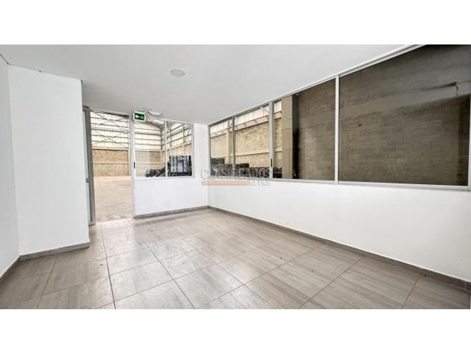 Bodega en arriendo en Zona Industrial, Yumbo, 1871 m² · foto 14 de 19