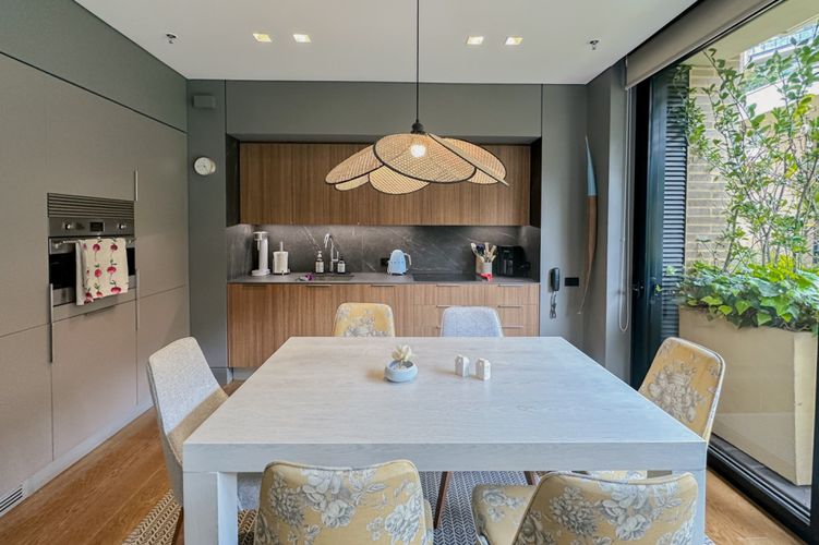 Apartamento en venta en Los Rosales, Bogotá · foto 4 de 24