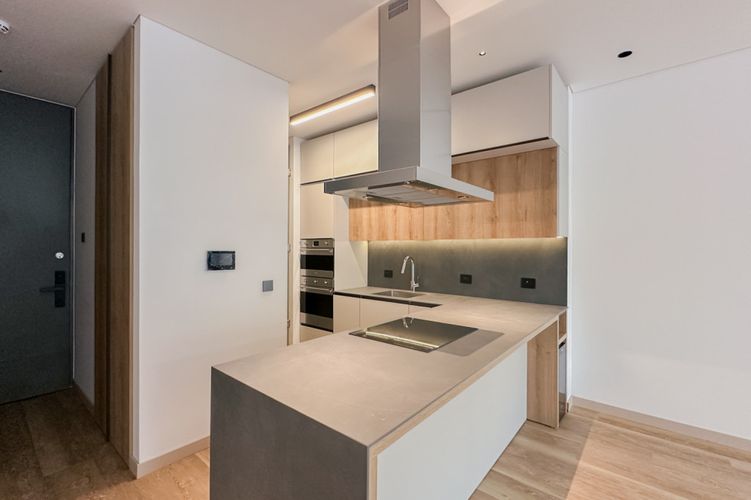 Apartamento en venta en Los Rosales, Bogotá · foto 3 de 24