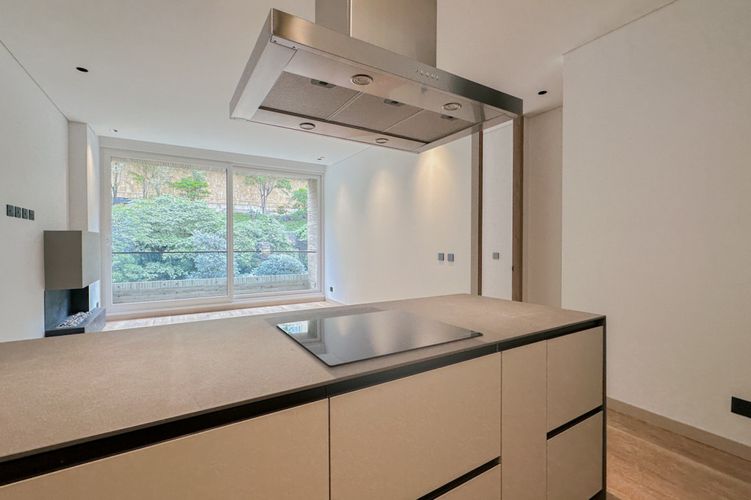 Apartamento en venta en Los Rosales, Bogotá · foto 6 de 24