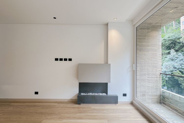 Apartamento en venta en Los Rosales, Bogotá · foto 7 de 24