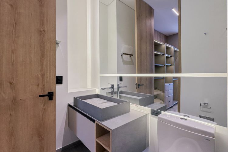 Apartamento en venta en Los Rosales, Bogotá · foto 10 de 24