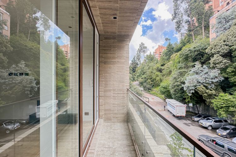 Apartamento en venta en Los Rosales, Bogotá · foto 16 de 24