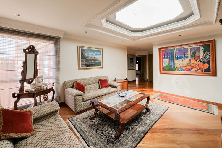 Apartamento de 4 alcobas en venta en La Carolina, Palmira, 377 m² · foto 8 de 20