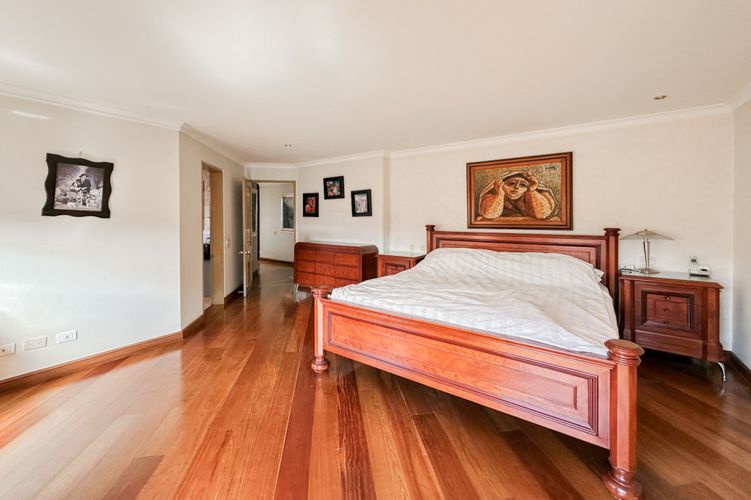 Apartamento de 4 alcobas en venta en La Carolina, Palmira, 377 m² · foto 19 de 20