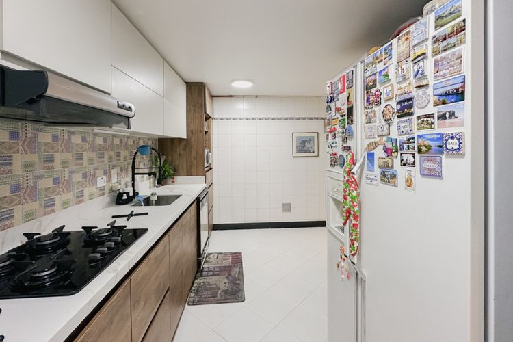 Apartamento de 3 alcobas en venta en Chico Norte, Bogotá, 139 m² · foto 5 de 21