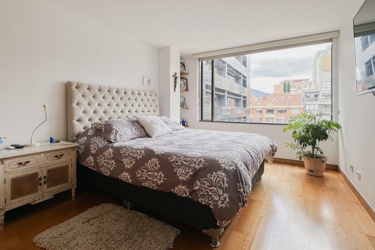 Apartamento de 3 alcobas en venta en Chico Norte, Bogotá, 139 m² · foto 14 de 21