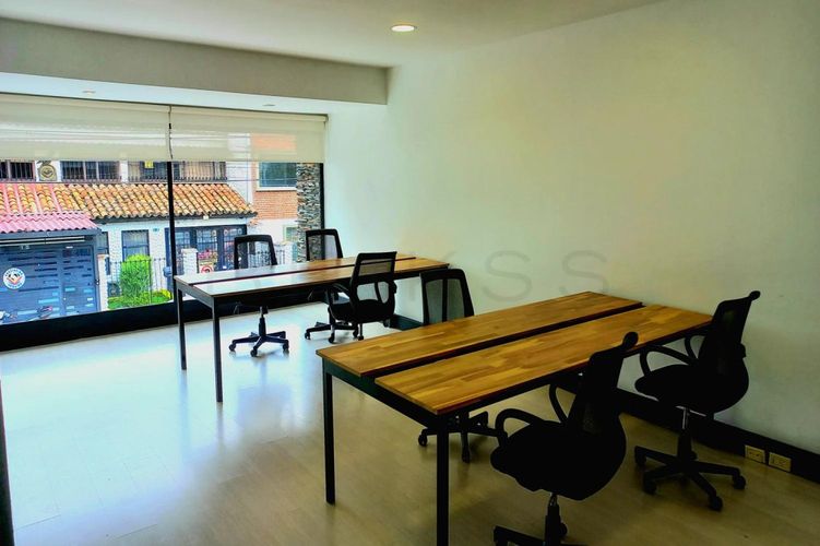 Casa de 4 alcobas en venta en Santa Ana, Bogotá, 731 m² · foto 4 de 16