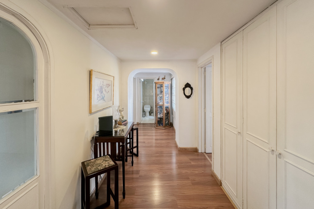 Casa en venta en Caobos Salazar, Bogotá · foto 13 de 24