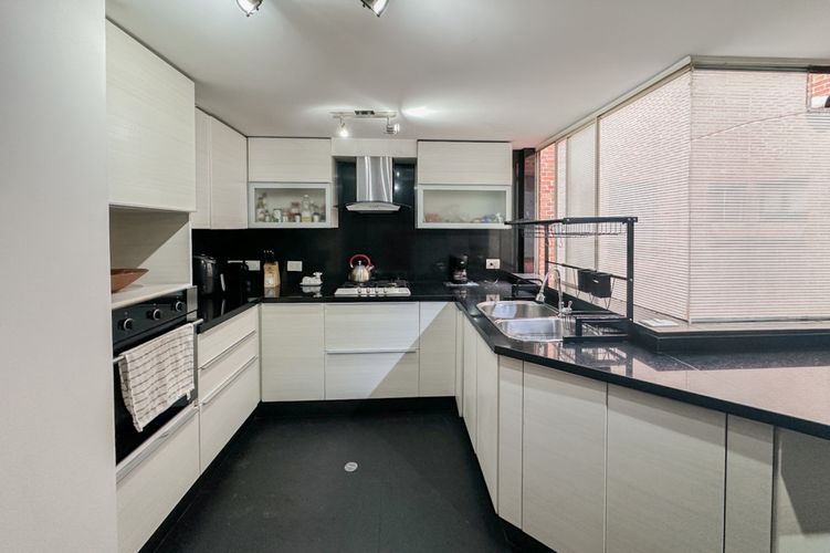 Apartamento en venta en Antiguo Country, Bogotá · foto 7 de 24