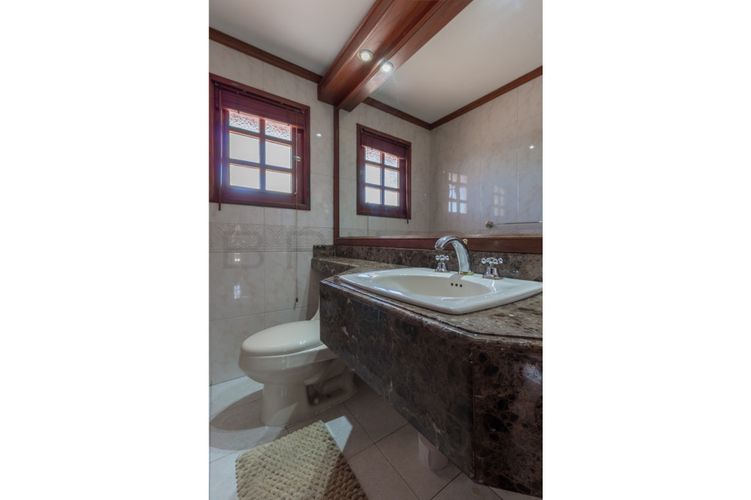 Casa de 4 alcobas en venta en Guaymaral, Bogotá, 380 m² · foto 23 de 24