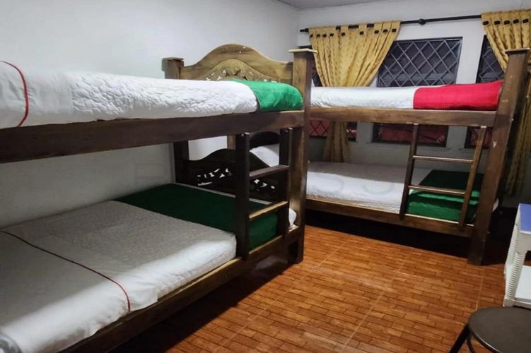 Casa de 3 alcobas en venta en La Catedral, Bogotá, 470 m² · foto 4 de 7