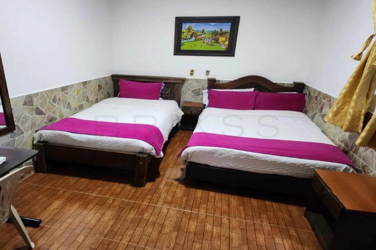 Casa de 3 alcobas en venta en La Catedral, Bogotá, 470 m² · foto 5 de 7