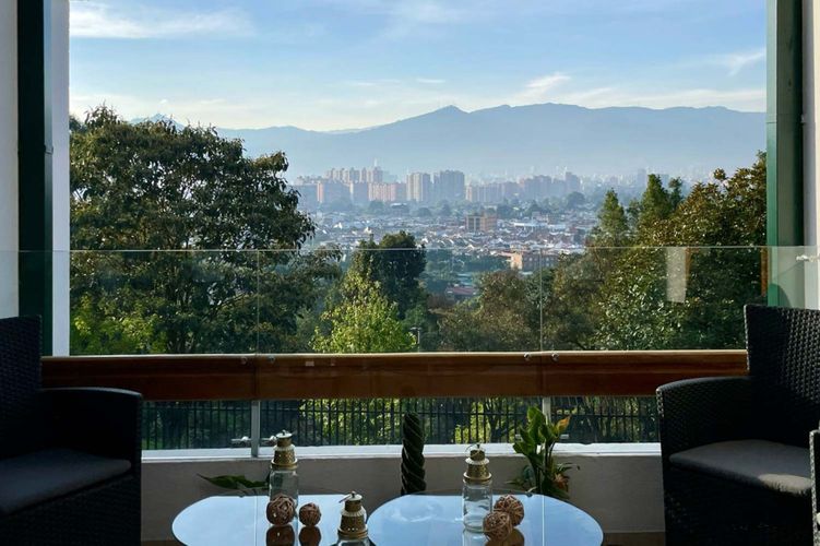 Casa de 4 alcobas en venta en Engativá, Bogotá, 258 m² · foto 11 de 24