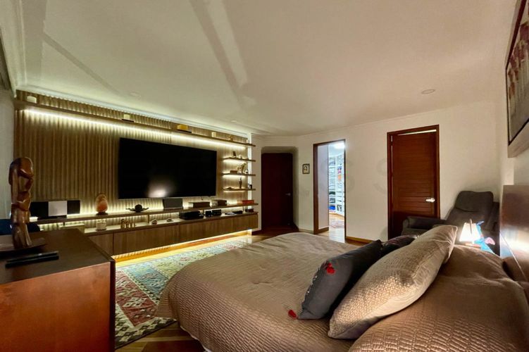 Casa de 4 alcobas en venta en Engativá, Bogotá, 258 m² · foto 17 de 24