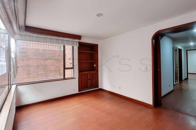 Apartamento de 3 alcobas en venta en Chico Norte, Bogotá, 160 m² · foto 3 de 24