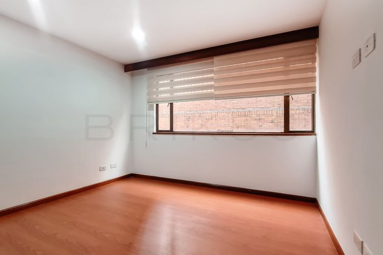 Apartamento de 3 alcobas en venta en Chico Norte, Bogotá, 160 m² · foto 14 de 24