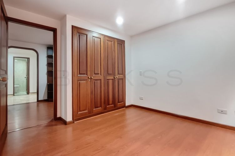 Apartamento de 3 alcobas en venta en Chico Norte, Bogotá, 160 m² · foto 15 de 24