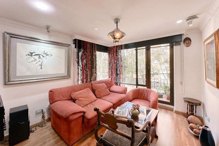 Apartamento en venta en Los Rosales, Bogotá · foto 5 de 22