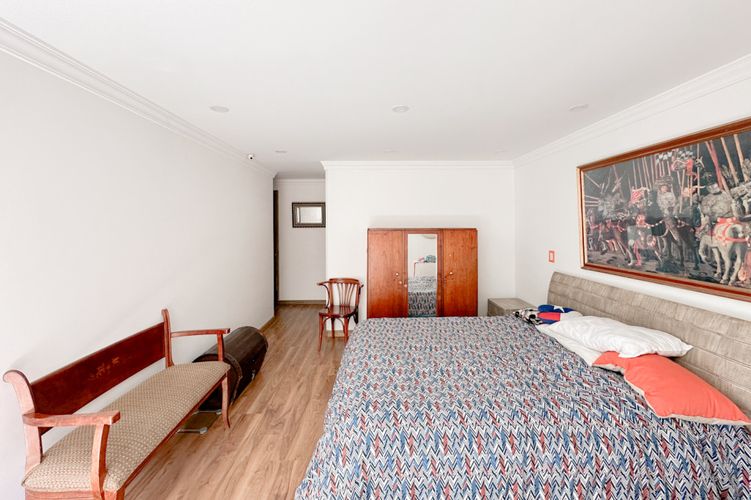 Apartamento en venta en Los Rosales, Bogotá · foto 11 de 22