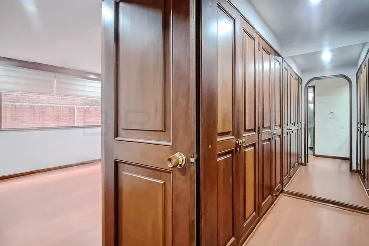 Apartamento de 3 alcobas en venta en Chico Norte, Bogotá, 160 m² · foto 24 de 24