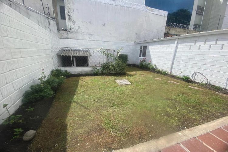 Casa de 5 alcobas en venta en Estoril, Bogotá, 344 m² · foto 11 de 11