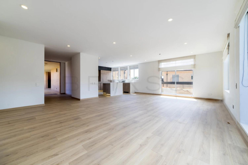 Apartamento en venta en Ub Los Geranios, Chía · foto 3 de 24