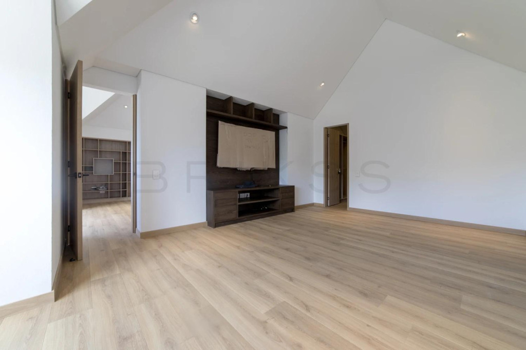 Apartamento en venta en Ub Los Geranios, Chía · foto 23 de 24