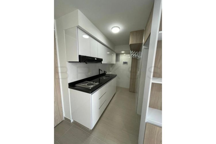 Apartamento de 1 alcoba en venta en La Granja Norte, Bogotá, 35 m² · foto 5 de 11