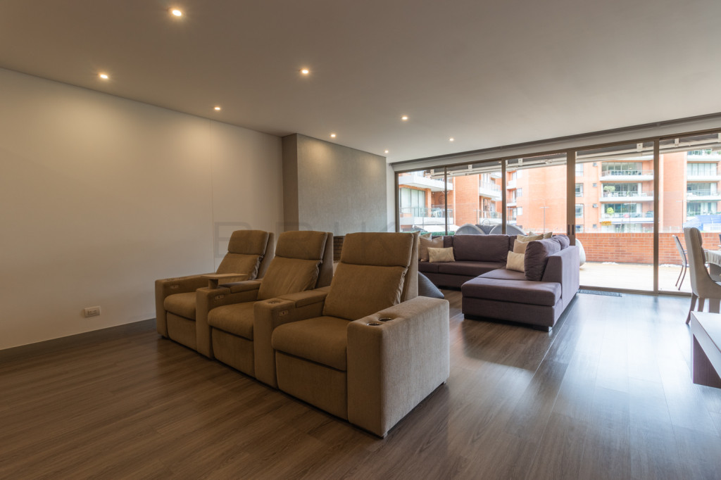Apartamento en venta en Colina Campestre, Bogotá · foto 3 de 24
