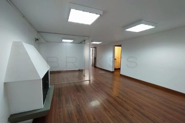 Casa en venta en Polo Club, Bogotá · foto 5 de 24