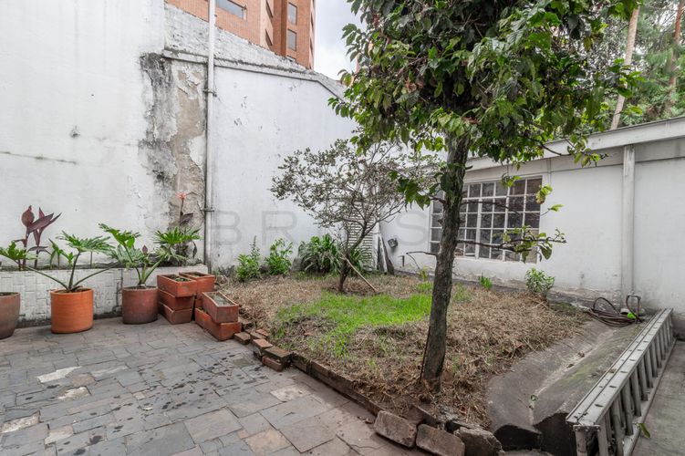 Casa de 4 alcobas en venta en El Nogal, Bogotá, 476 m² · foto 23 de 23