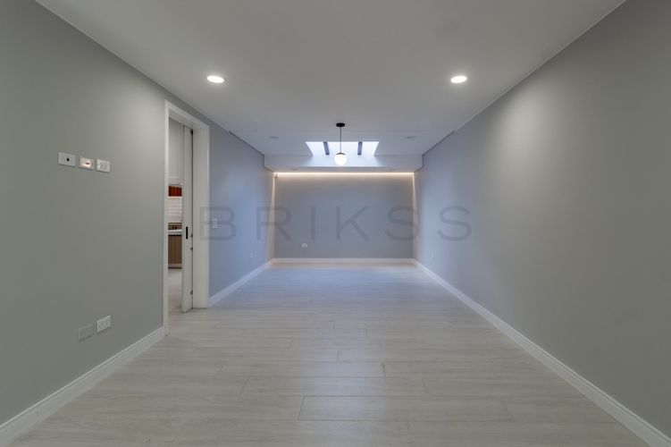 Casa de 4 alcobas en venta en Niza Norte, Bogotá, 224 m² · foto 3 de 24