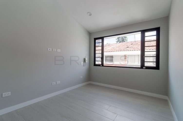 Casa de 4 alcobas en venta en Niza Norte, Bogotá, 224 m² · foto 12 de 24