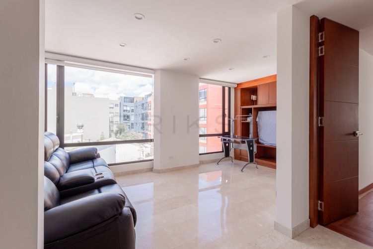 Apartamento de 4 alcobas en venta en Los Cedros, Bogotá, 192 m² · foto 10 de 24