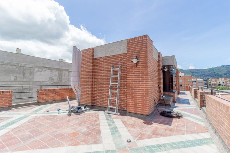 Apartamento de 4 alcobas en venta en Los Cedros, Bogotá, 192 m² · foto 18 de 24