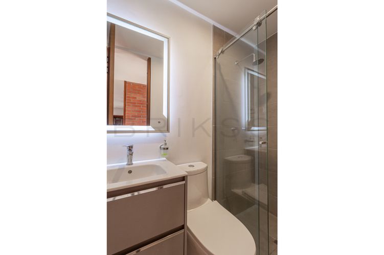 Apartamento de 4 alcobas en venta en Los Cedros, Bogotá, 192 m² · foto 19 de 24