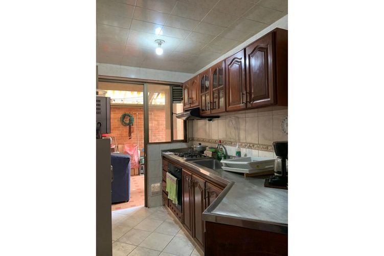 Casa de 5 alcobas en venta en El Campin, Chía, 240 m² · foto 5 de 24