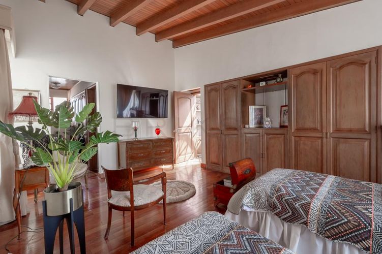 Casa de 4 alcobas en venta en San Jose De Bavaria, Bogotá, 236 m² · foto 15 de 23