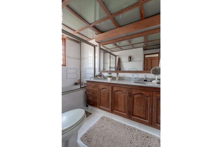 Casa de 4 alcobas en venta en San Jose De Bavaria, Bogotá, 236 m² · foto 20 de 23
