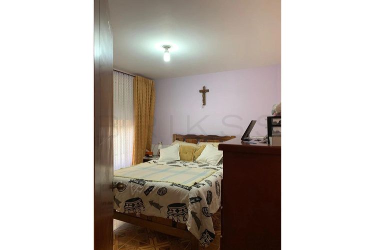 Casa de 5 alcobas en venta en El Campin, Chía, 240 m² · foto 19 de 24