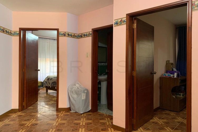 Casa de 5 alcobas en venta en El Campin, Chía, 240 m² · foto 20 de 24