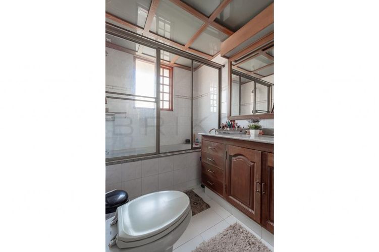 Casa de 4 alcobas en venta en San Jose De Bavaria, Bogotá, 236 m² · foto 22 de 23