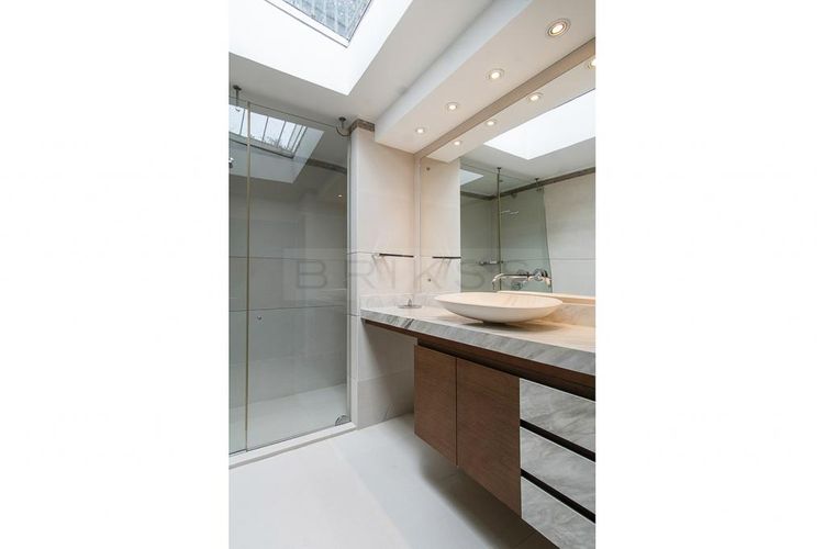 Casa de 3 alcobas en venta en Santa Ana Oriental, Bogotá, 578 m² · foto 18 de 24
