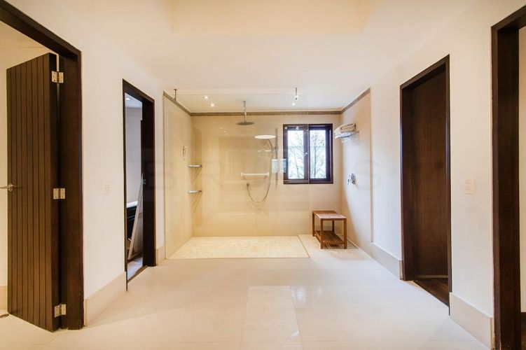 Casa de 3 alcobas en venta en Santa Ana Oriental, Bogotá, 578 m² · foto 23 de 24