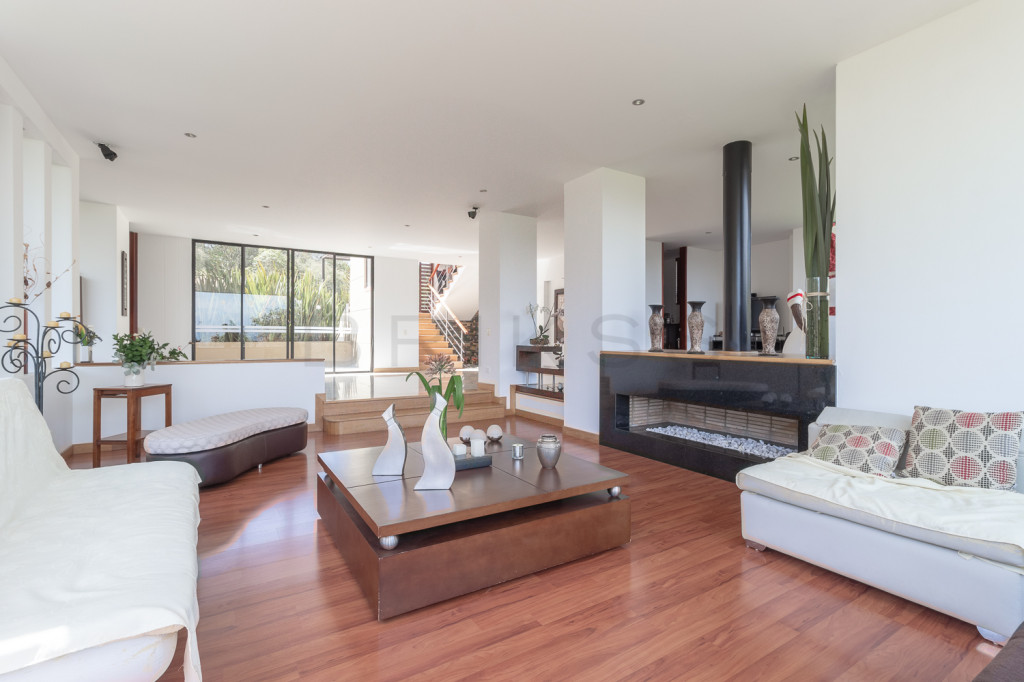 Casa en venta en Centro, La Calera · foto 2 de 24