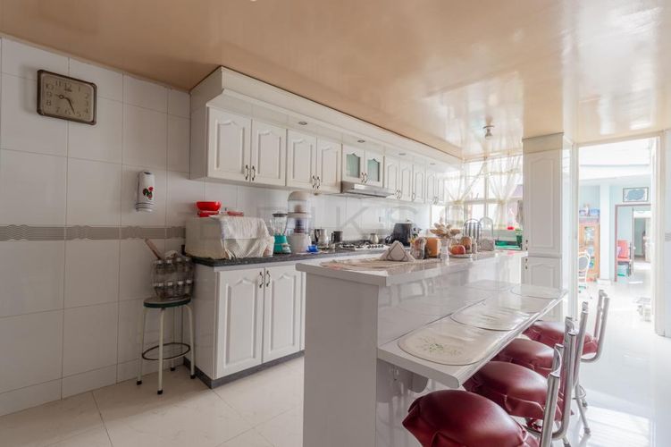 Casa de 4 alcobas en venta en Niza Norte, Bogotá, 386 m² · foto 6 de 20